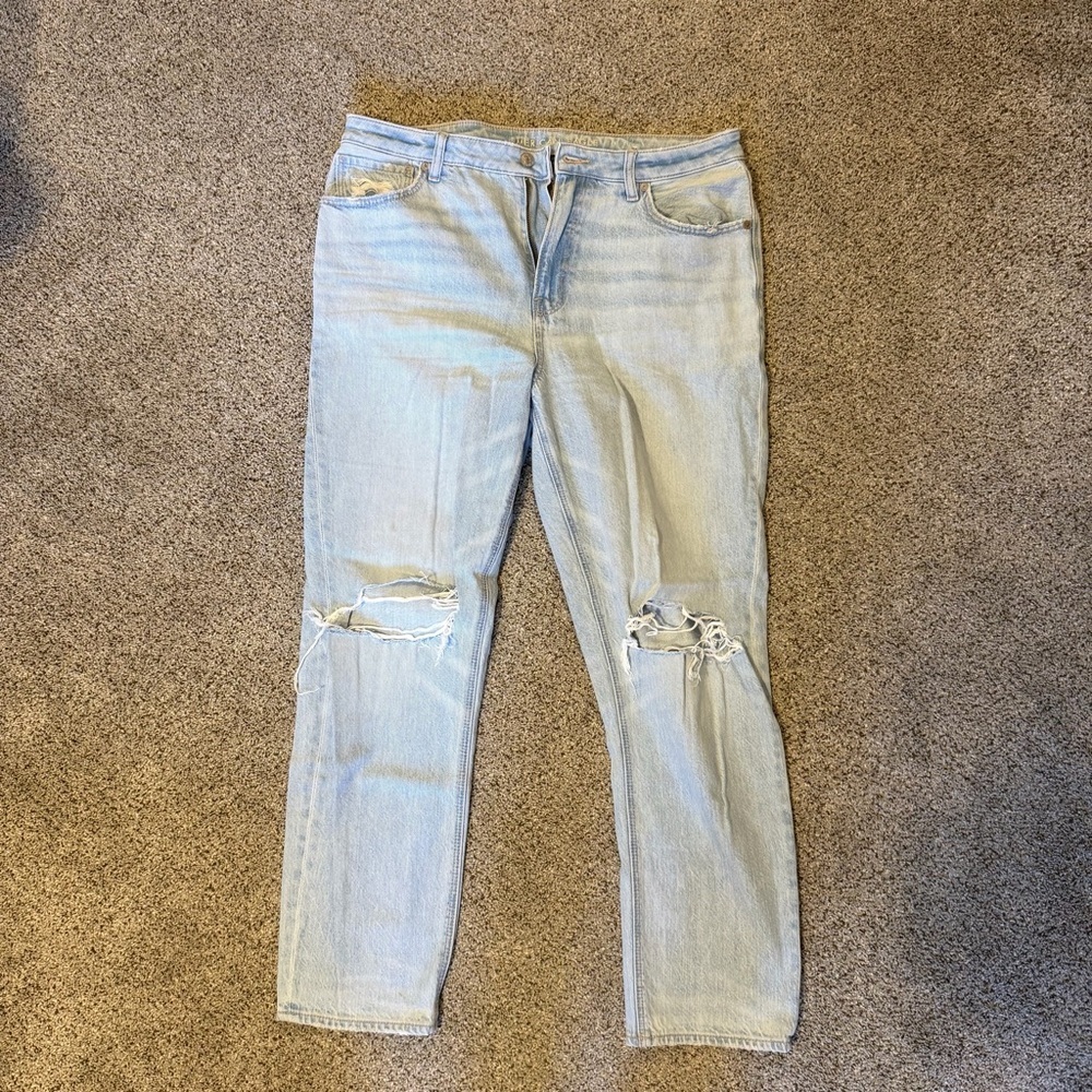 American Eagle Outfitters Light Wash Jeans